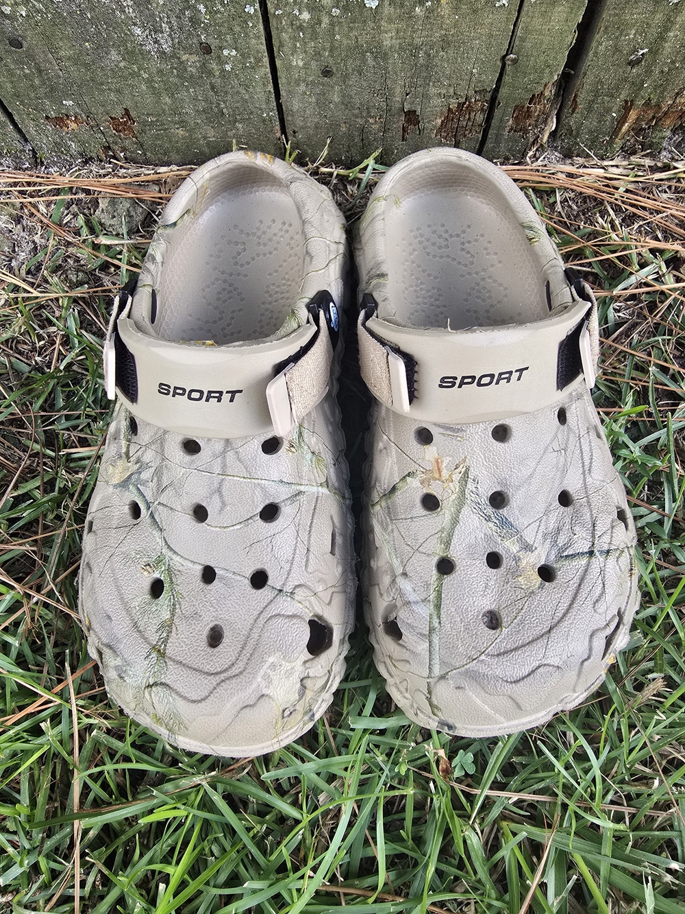Sporto Kids Beige Clog Sandals